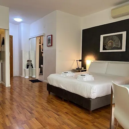 Welc-om Largo Europa View Apartamento *